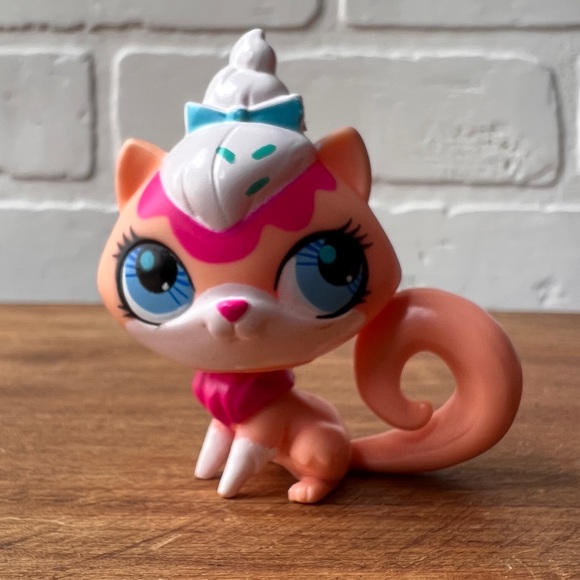 LPS Littlest Pet Shop Dessert Cat Kitty - Picture 2 of 5